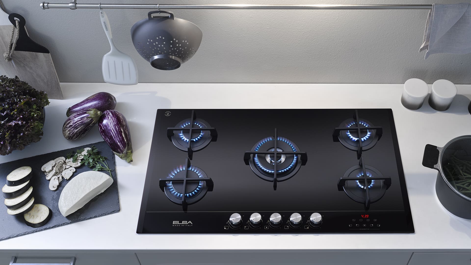 Elba 02/ELIO 95G-MATIK 900mm 5 Burner Gas on Glass Hob - Image 2