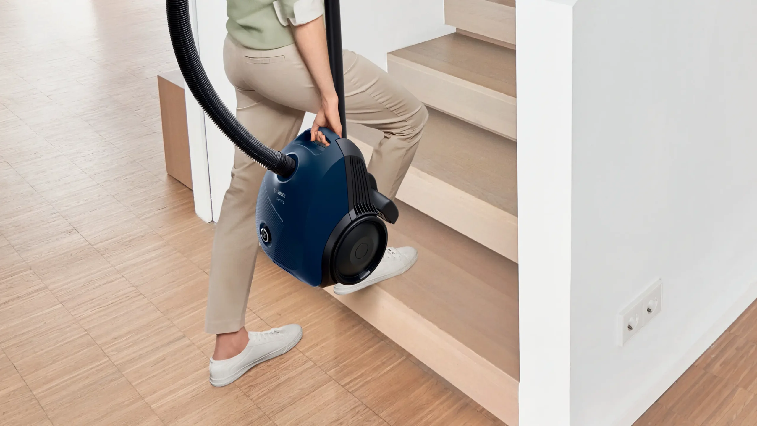 Bosch - BGBS2BU1T Serie 2 Blue Bagged Vacuum Cleaner - Image 3