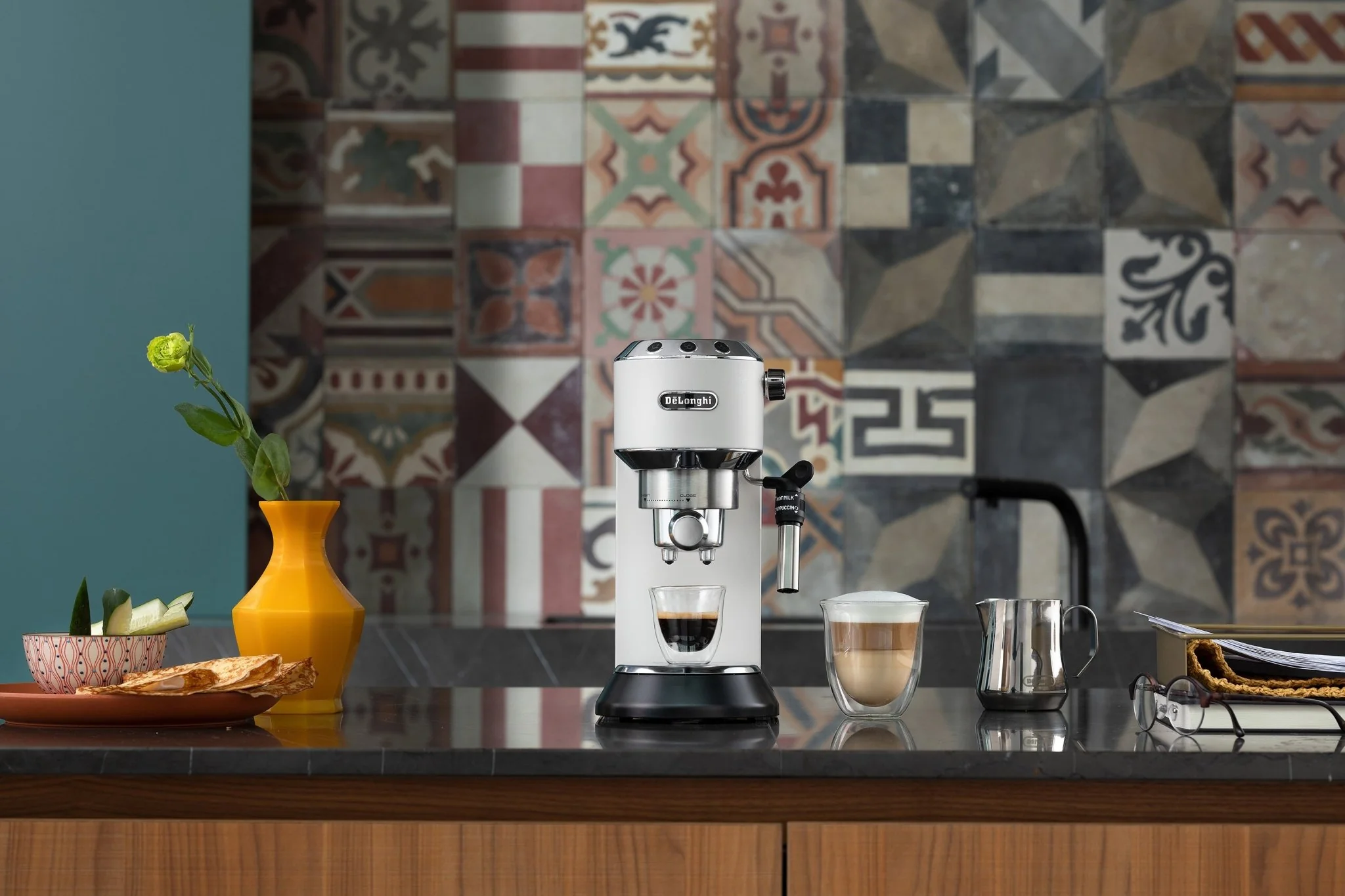 Delonghi EC685.W Dedica Style - Matt White - Image 10