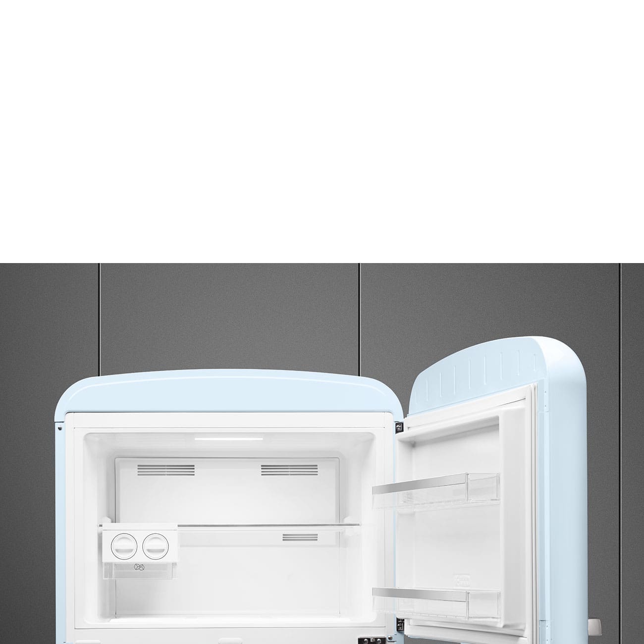 Smeg FAB50RPB5 '50's Style' 467L Pastel Blue Top Freezer Combi Fridge Freezer - Image 4